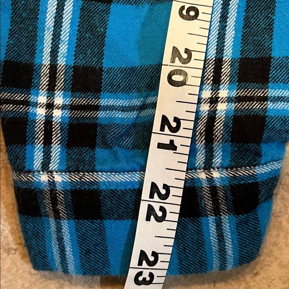 NFL Team Apparel Carolina Panthers Plaid Flannel Button-Down Shirt Women’s XL - Picture 7 of 8